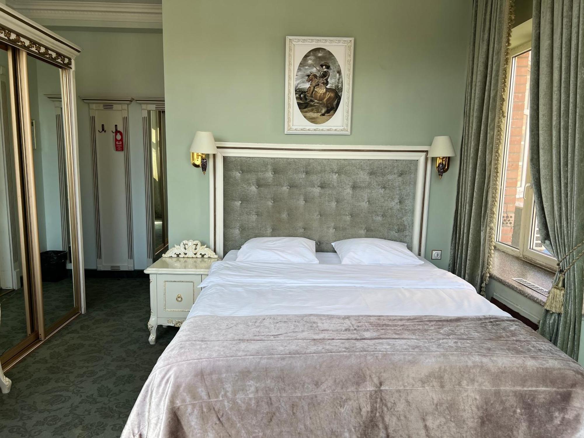 Royal City Hotel キエフ 部屋 写真